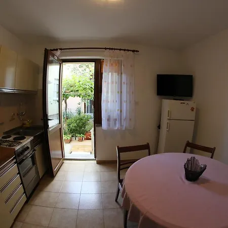Apartments Neno Umag Exterior photo