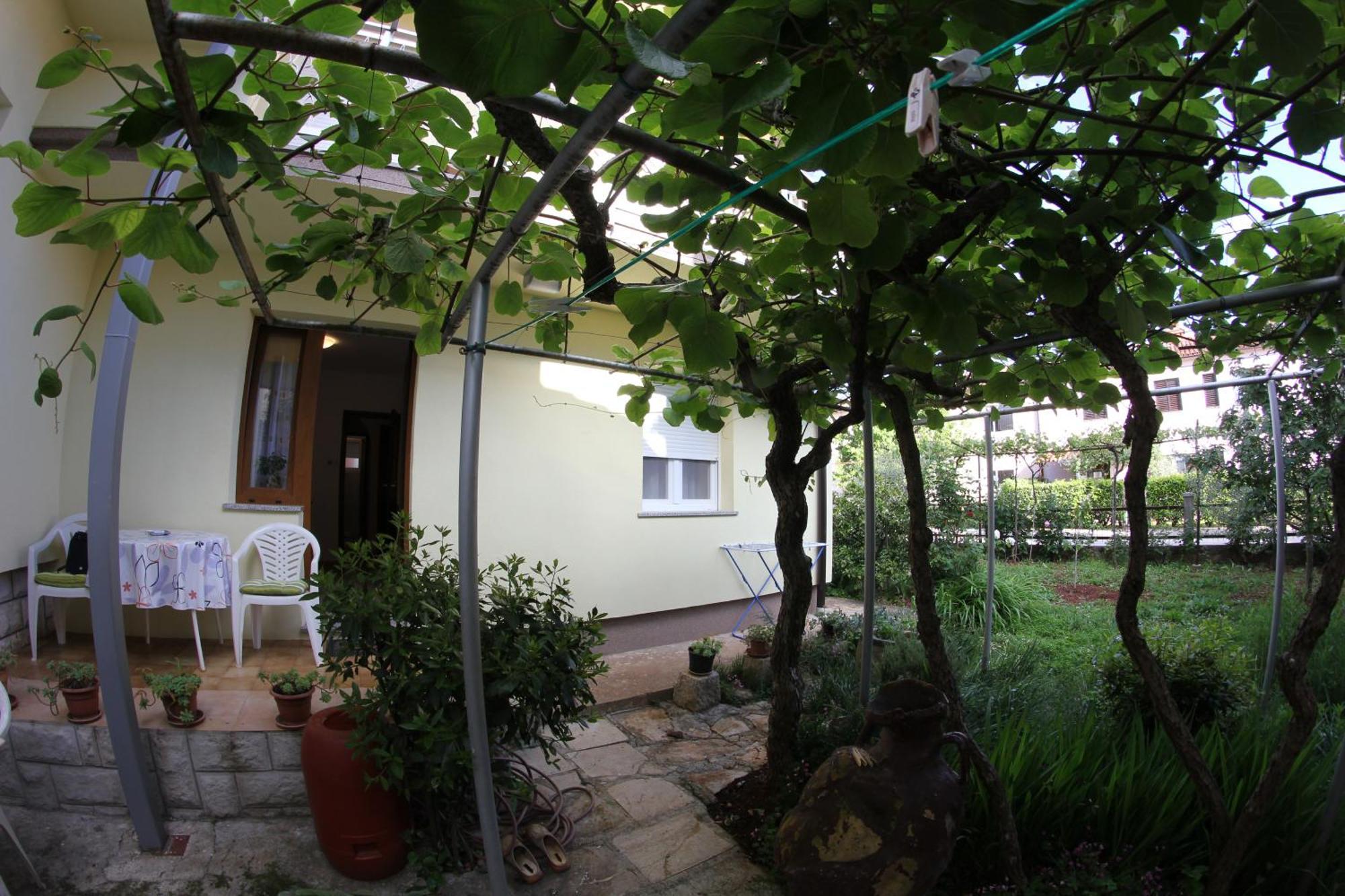 Apartment Neno *